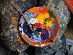 Artikel Asperger: Pinsel mit Farbpalette