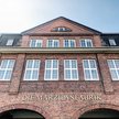 Backsteinfassade mit Schriftzug Marzipanfabrik